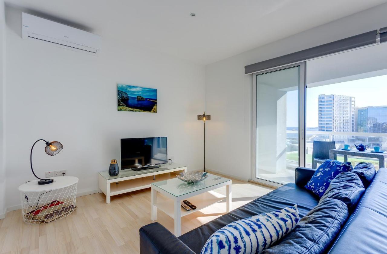 Apartment With Stunning Seaviews Слима Экстерьер фото